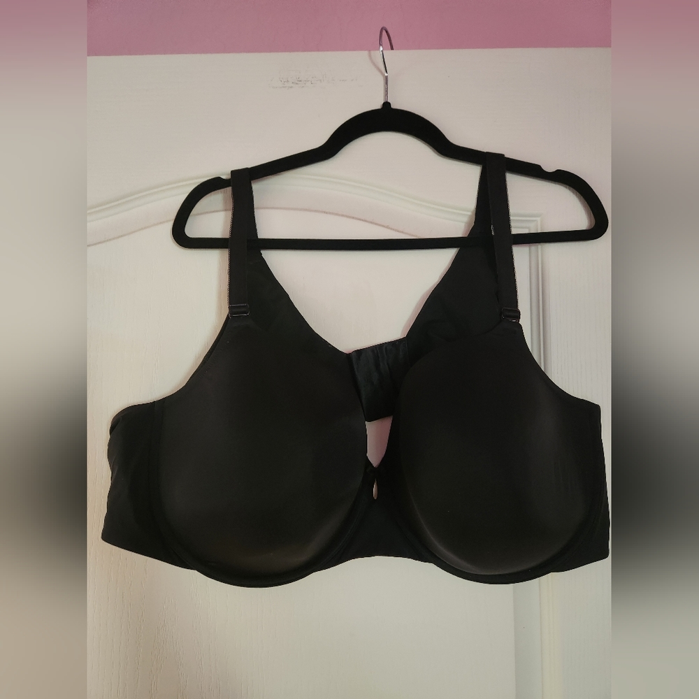 Torrid Curve Bra Size 54C Plunge Black Bra 360 Back Smoothing Plus Size Lingerie